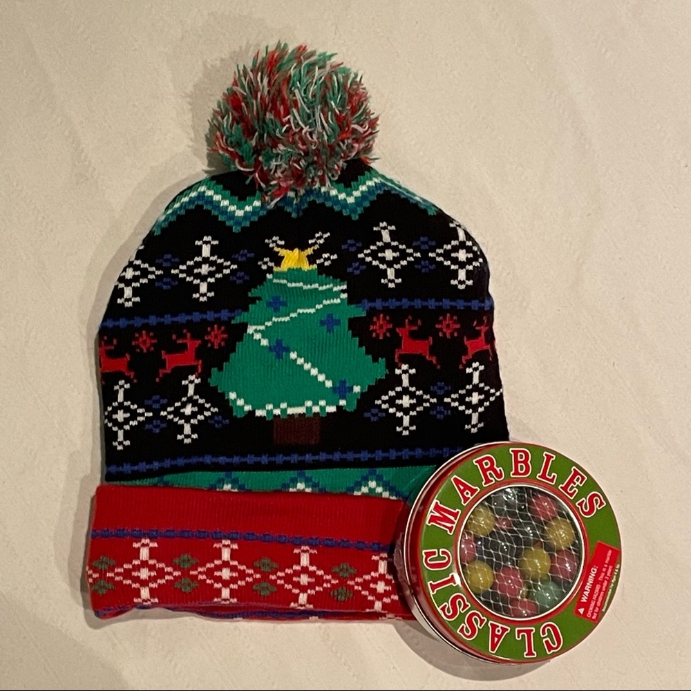 Granule fair isle Christmas tree hat